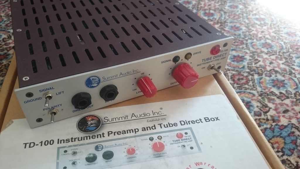 アンプ Summit Audio TD-100 Tube Direct Summit Audio TD-100 1-channel Active Tube Instrument Direct